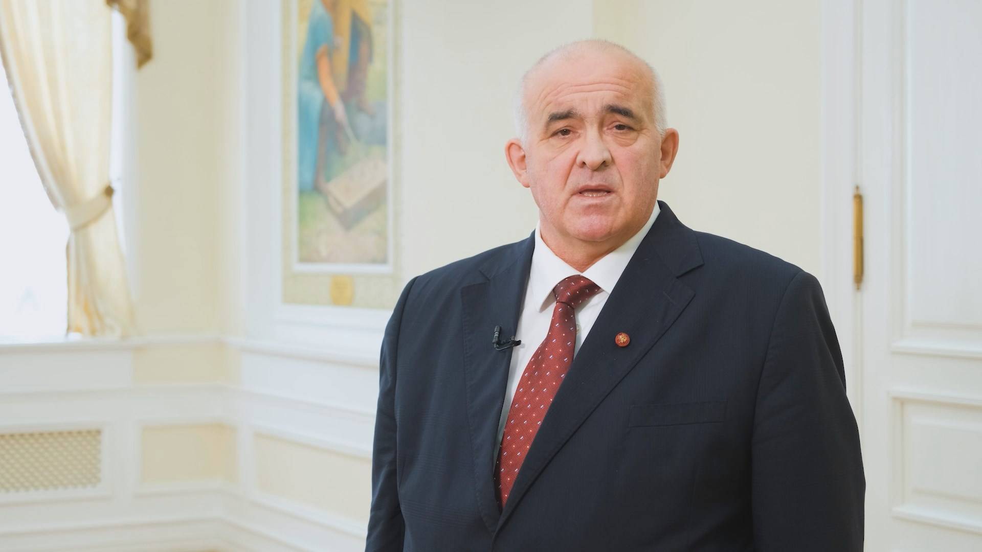 Губернатор Сергей Ситников поздравил костромичек с 8 марта