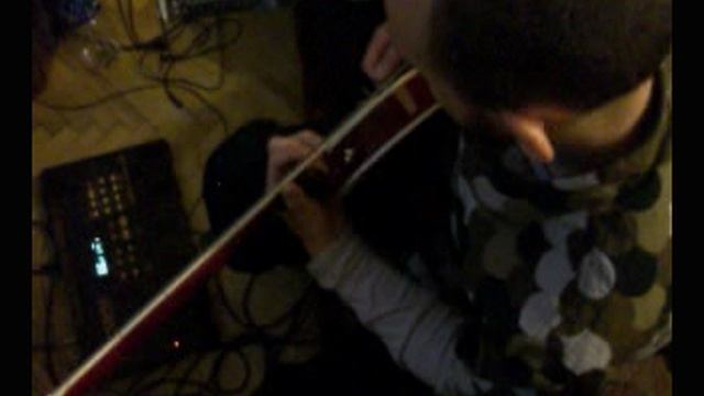 гитарный синтезатор Roland .-3