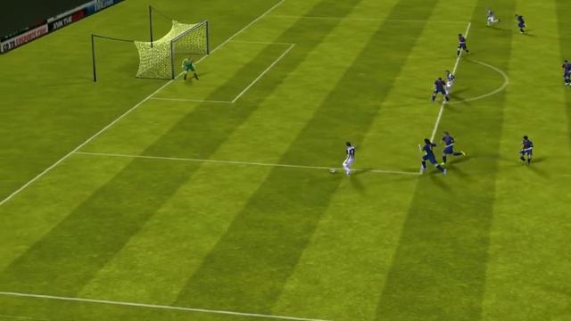 Атака флангом, удар с разворота FIFA 13 iPhone/iPad - FC Barca vs. Juve