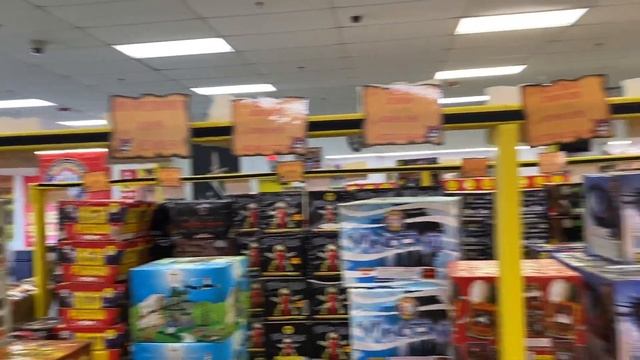 Black Jack Fireworks Pahrump Nevada Store Tour #1- 500g Cakes