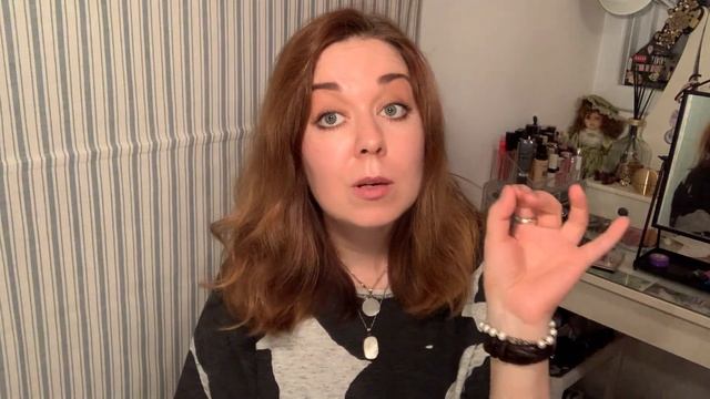 Пустые баночки 🧴Уголь в зубах и люксовый аромат для дома . И как нас дурит марка «Катрис» .