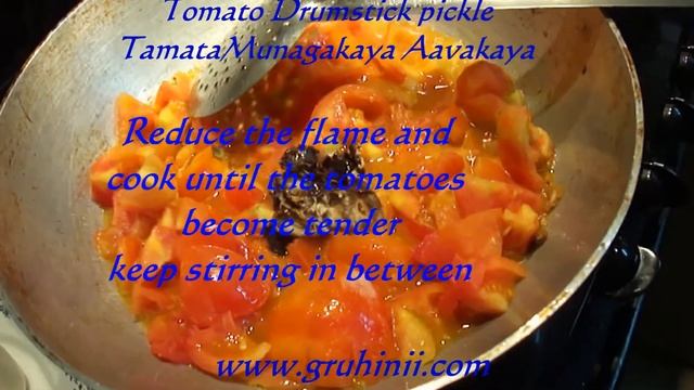 Tomato Drumstick Pickle/Tamata Munagakaya Aavakaya