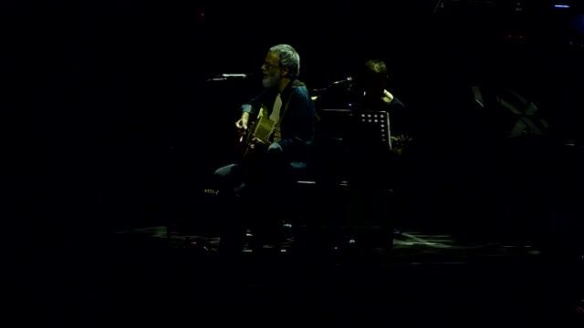Yusuf Islam (Cat Stevens) - Father And Son (live Santiago Chile 2013-11-30) HD