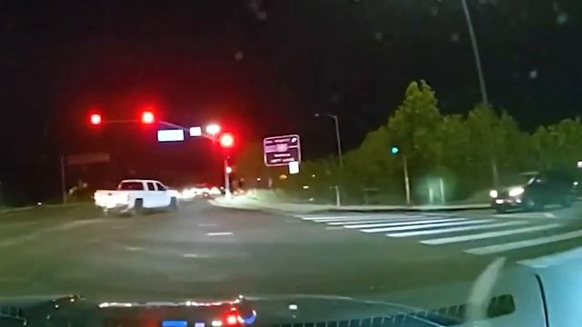 Остановись, угонщик!