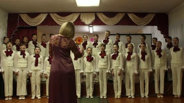 Славута,Україна. 06.03.2019р. Дитяча школа мистецтв, "Ой під вишнею".Виконує хор старших класів.