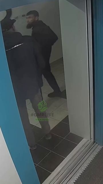 В Краснодаре очередные нарковаххабиты разнесли подъезд в поисках клада !!!
