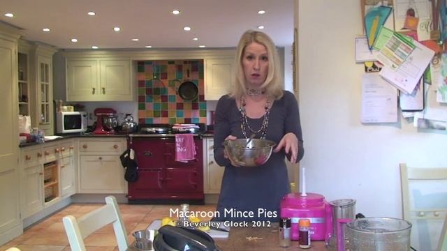How to make Macaroon Mince Pies