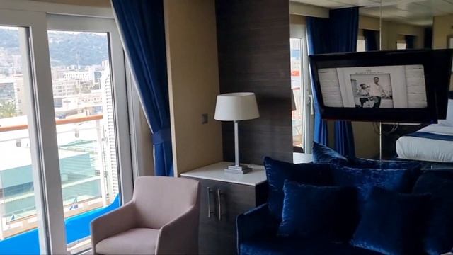 Welcome to Crown Iris.Premium Suite with Balcony and Full View. Премиум каюты с балконом от Мано.מנ