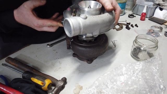 Rebuilding / Recoring a Garrett Turbo! GT3576r GT3582r - XR6 turbo repair