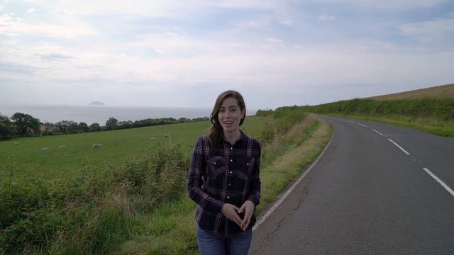 See Cars Roll Uphill On Scotland's Electric Brae | Atlas Obscura