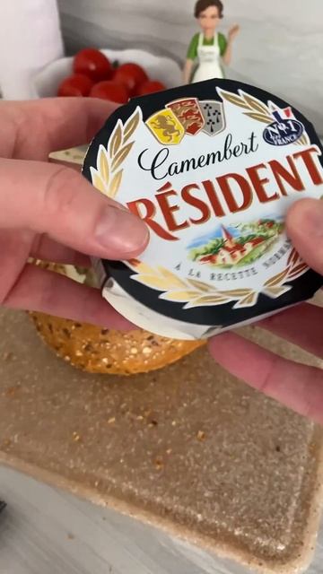 из камамбера для себя любимого человечка))) #вкусно #рецепты #еда #подпишись #камамбер #вдуховке