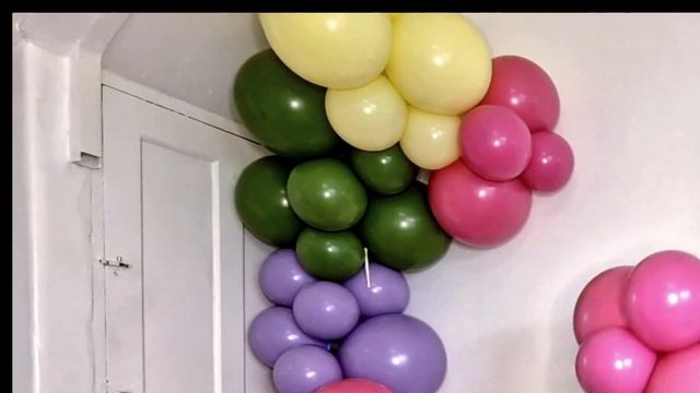 Balloon Garland Tutorial With No Stand || DIY Balloon On Wall