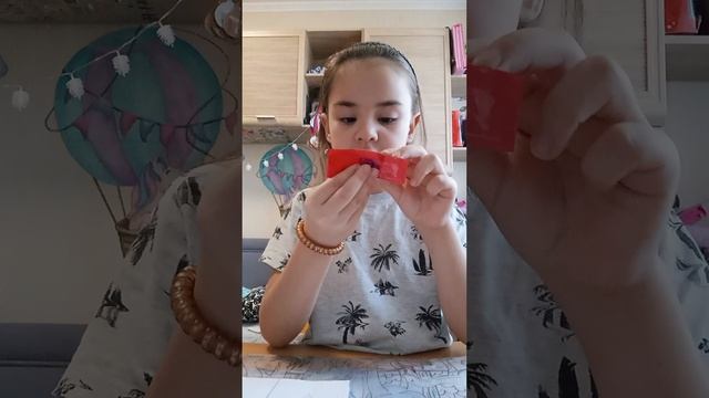 Распаковка бумажных сюрпризов своими руками. 🐦⬛
