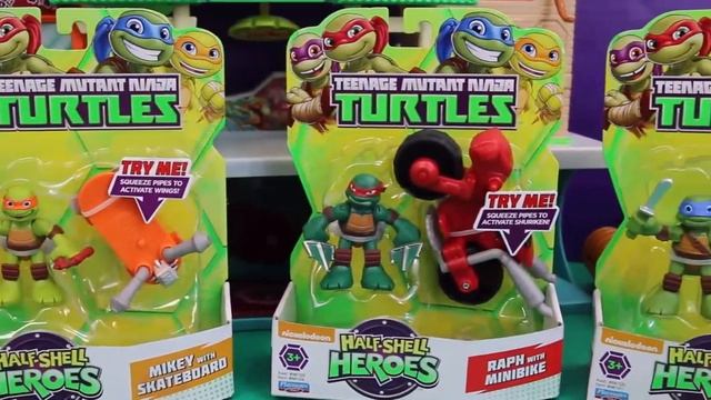 Teenage Mutant Ninja Turtles with Luge and Skateboard with Minibike and Glider Wings