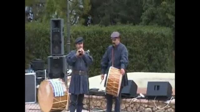 ΝΤΙΒΑΝΙ 2015-Τσάμικο με Πίπιζα και Νταούλι