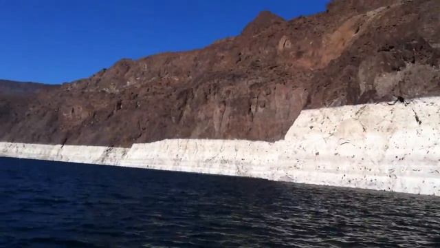 Hoover Dam (Boat)