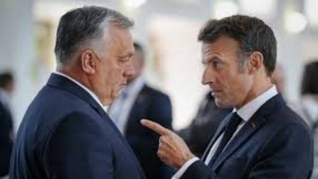 Макрон убеждает Орбана Единство Европы под угрозой