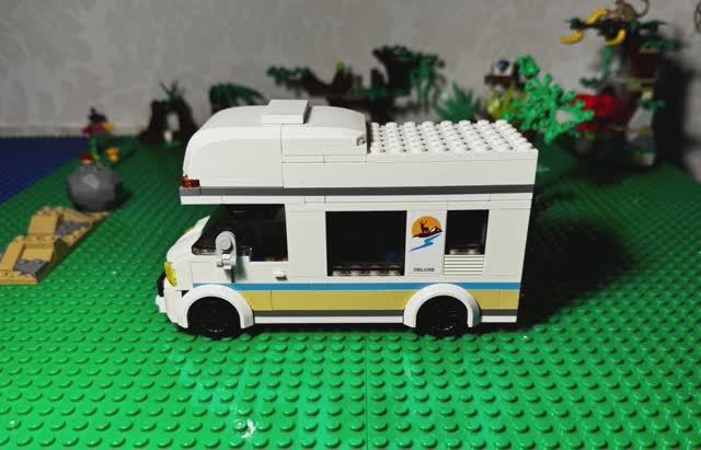 LEGO Дом на колёсах. Кемпинг. Отдых на природе в палатках. 🏕️