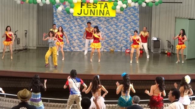 Festa Junina 2013 ふじこさんのダンス・プチ・レッスン Zumba !!