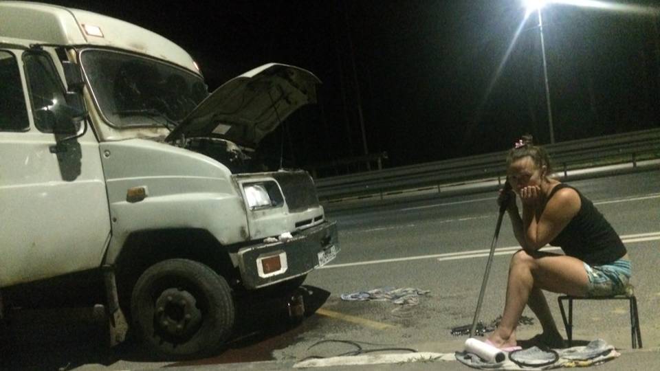 Автодом своими руками на базе ЗиЛ 5301 Бычок с Американским мотором. Ч 9-ая. Первый выезд.