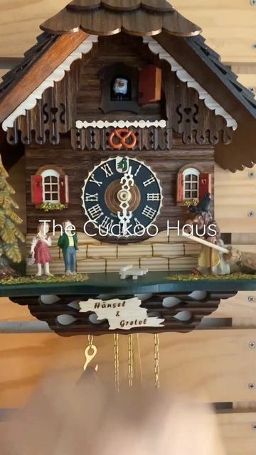 HÖNES 8 days chalet cuckoo clock. Hansel & Gretel
