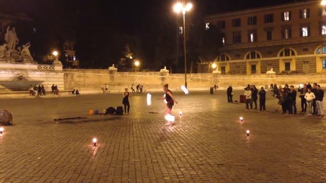 Жонглер на площади Попола. #fireshow