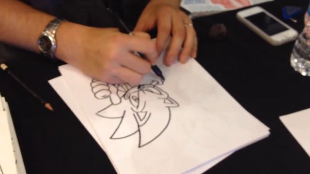 Tracy Yardley drawing Sonic and Megaman