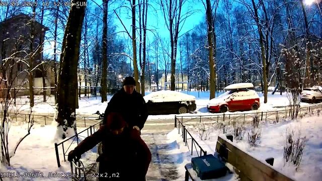 Доставщик от Сбермаркет
