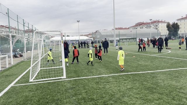 Кубок ТОФ Сочи 04 VS ФК Жемчужина 1-й тайм (фрагмент второго матча)