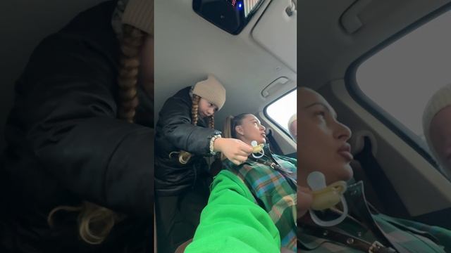 Совмещаю карьеру, семью и селфи в Instagram