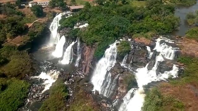 центральная Африка. водопад Боали