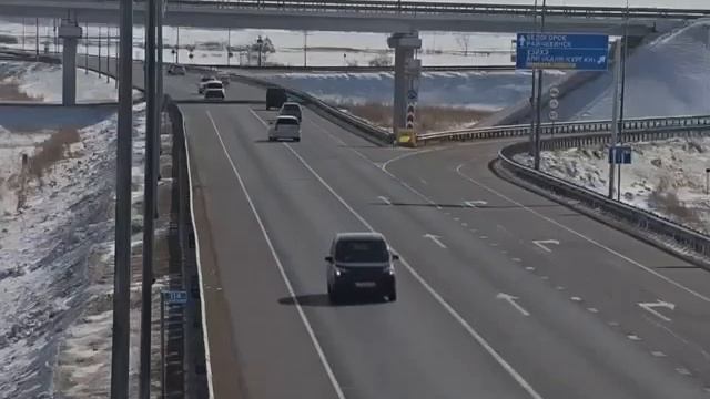 В Благовещенске водителю легковушки стадо плохо за рулём и он выехал на встречку