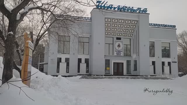 прогулка по улице Абая до Шалкыма. Памятник Абаю.