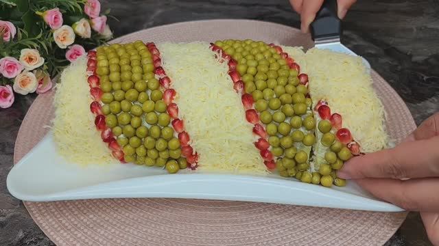 Эта закуска поразила не только меня! Каждый год готовлю на праздничный стол! Самый нежный САЛАТ!