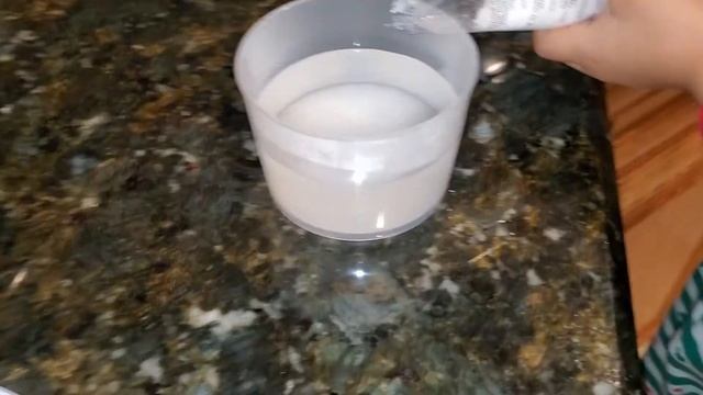 David does Crystal Growing 4M experiment!!! Давид выращивает кристаллы!!!