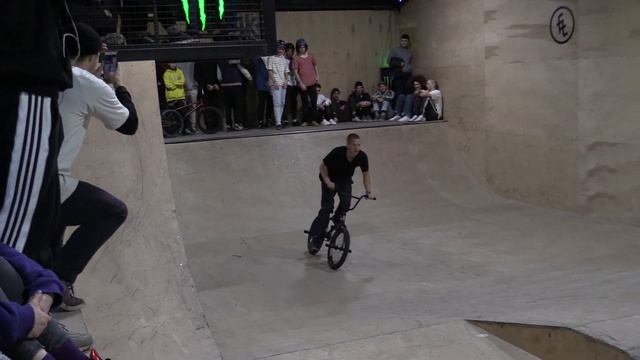 Губенин Иннокентий - bmx street - ROAD TO SIMPLE 2020