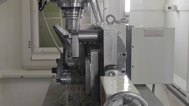 Обработка стальной отливки т-фрезой на 4 оси