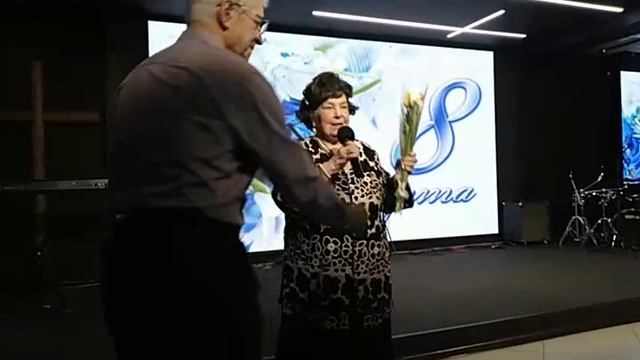 Читает автор Л. Пр. Макарова- Ода женщине