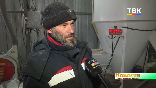 На своих кормах пошли надои и привесы. Фермер Н. Демченко успешно развивает своё хозяйство