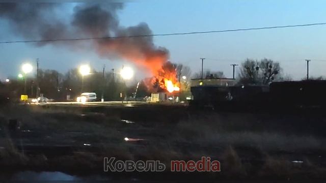 У Ковелі поблизу залізничного переїзду загорілася будівля