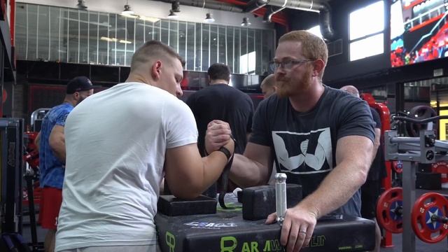 Coach Ray vs Ryan Bowen ArmWrestling Dubai