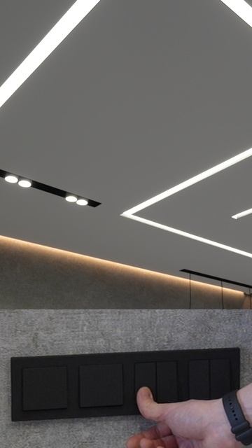 Современный электрощит в квартире