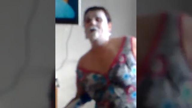 Как крутить холохуп