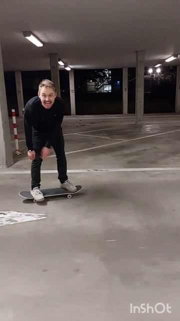 Late flips still working after an injury!