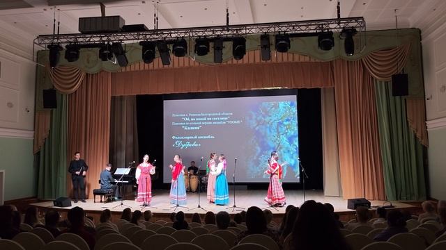 Xiaomi 15, 4K-съёмка на основную камеру в помещении