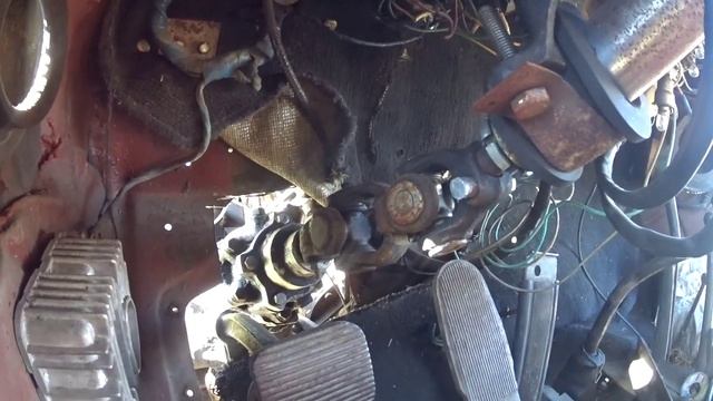 ЗИЛ 157 меняю колесо