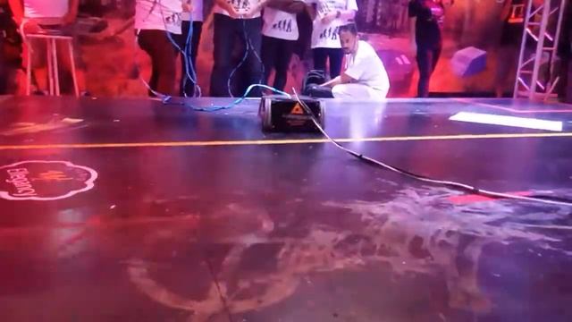 3° Luta ATOM Guerra dos Robôs 2016