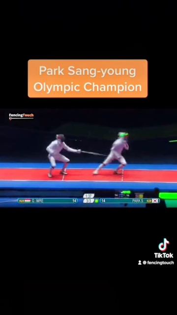 What a stuning comeback from Park Sang-young at the Rio Games in 2016 #fencing #comeback #olympics