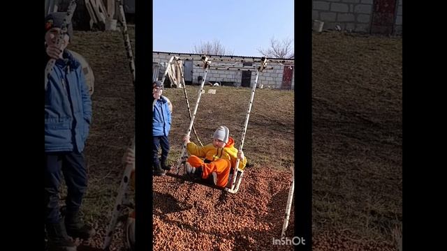 крылатые качели...