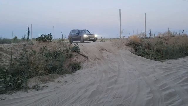 Mercedes GLK 220, немного песка
